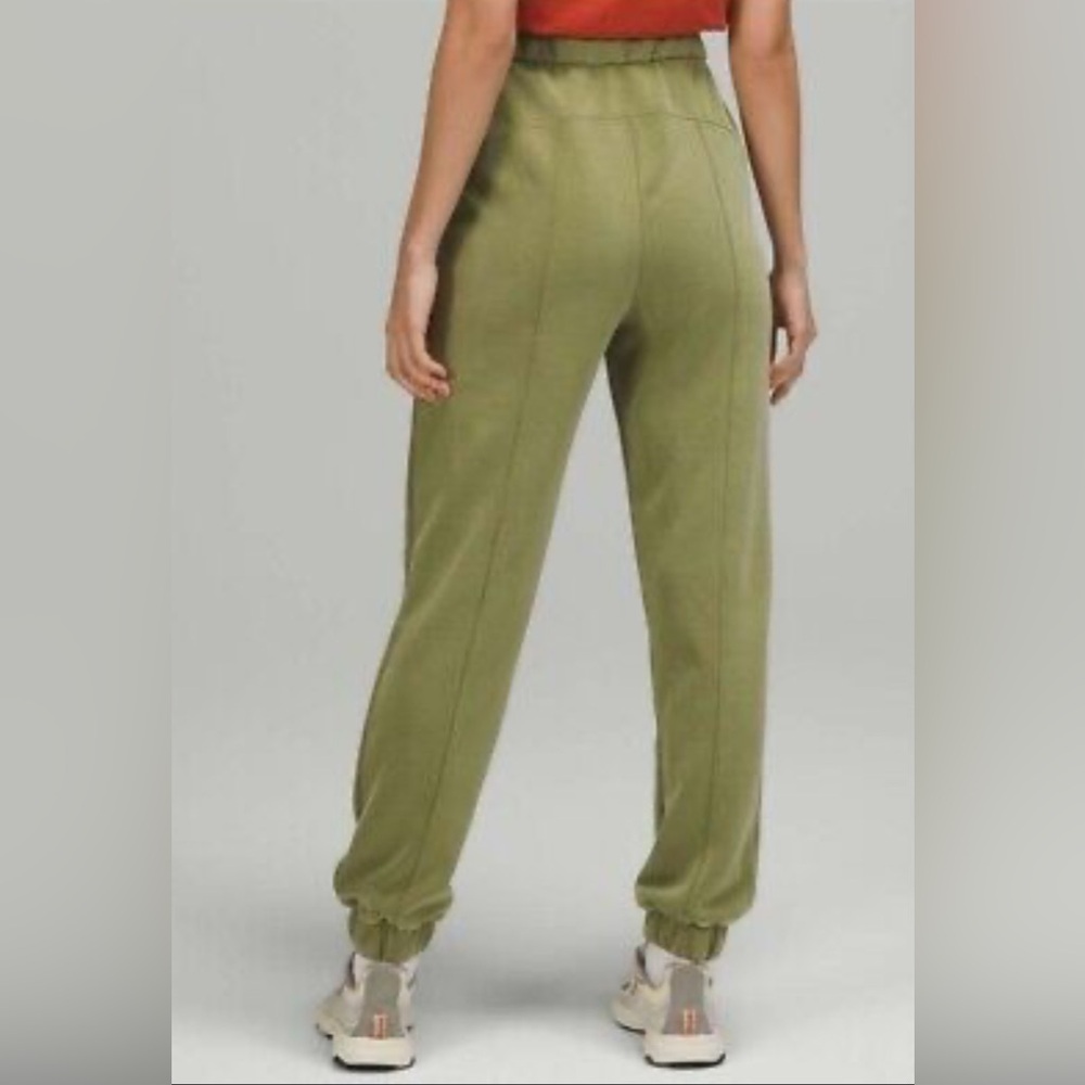 Lululemon Softstreme Relaxed High-Rise Pant green size 14 - Picture 2 of 9